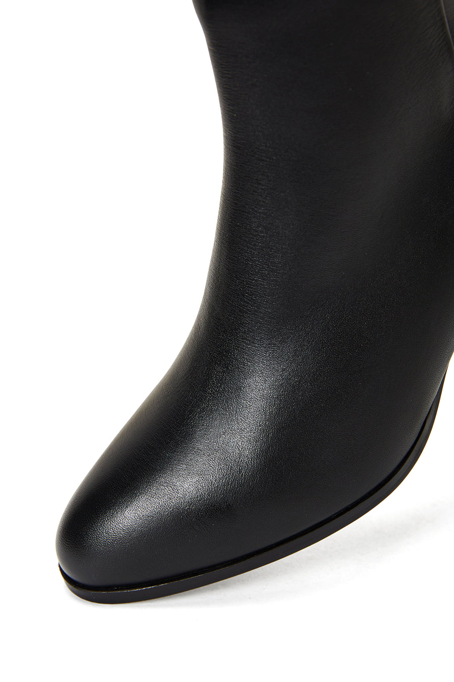 Women's Black Leather Zippered Classic Heeled Boots