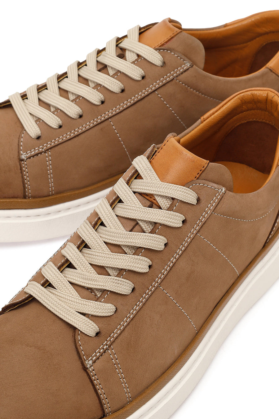 Erkek Bej Bağcıklı Nubuk Deri Sneaker