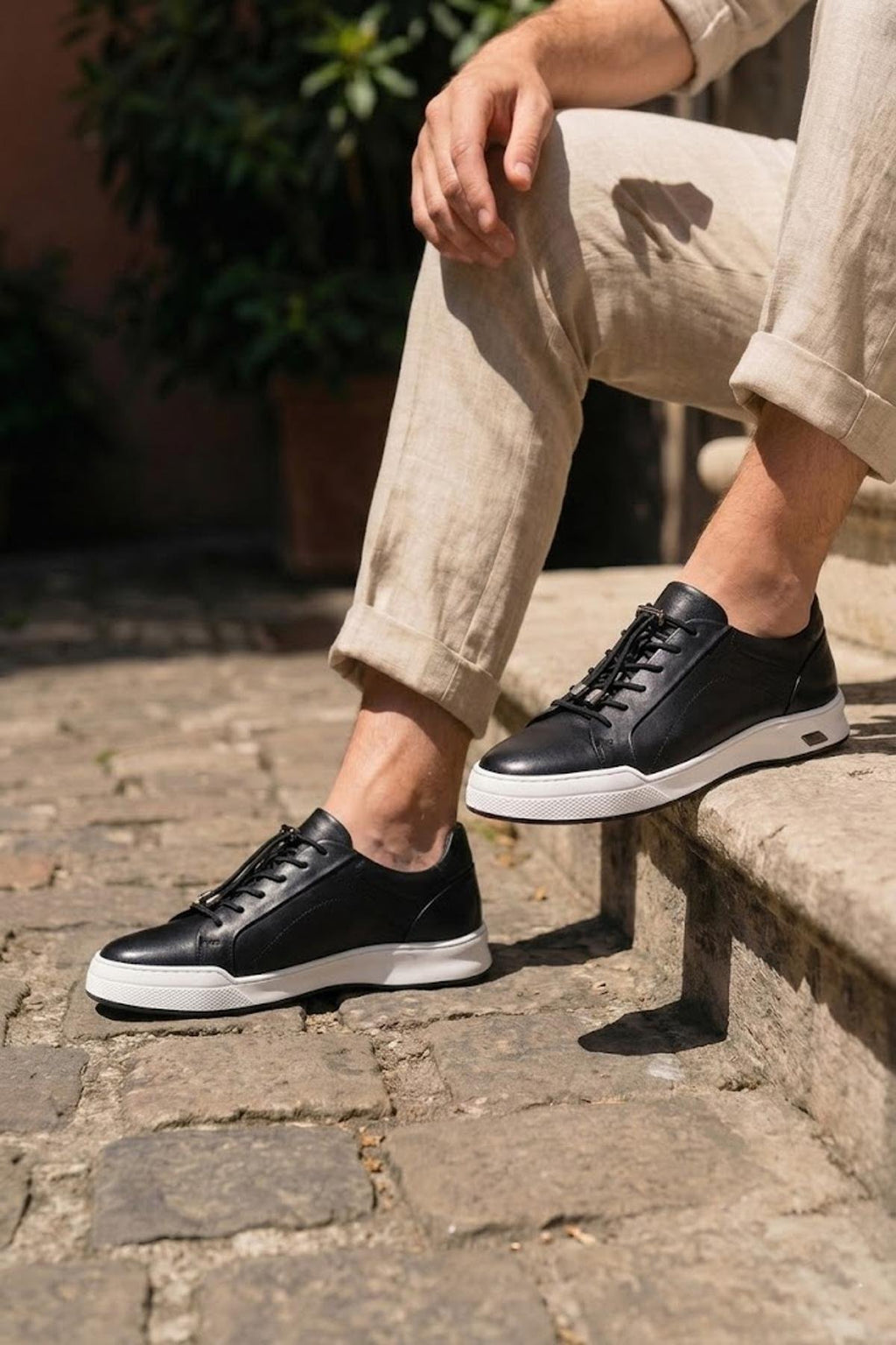 Erkek Siyah Bağcıklı Deri Sneaker