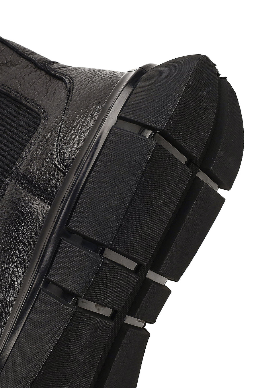 Male Black Thick-Soled Leather Chelsea Boots