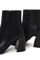 Woman Black Chunky Heeled Zip Closure Leather Boots | Derimod