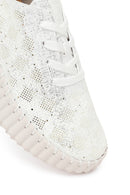 Kadın Beyaz Bağcıklı Desenli Kalın Tabanlı Kumaş Sneaker | Derimod