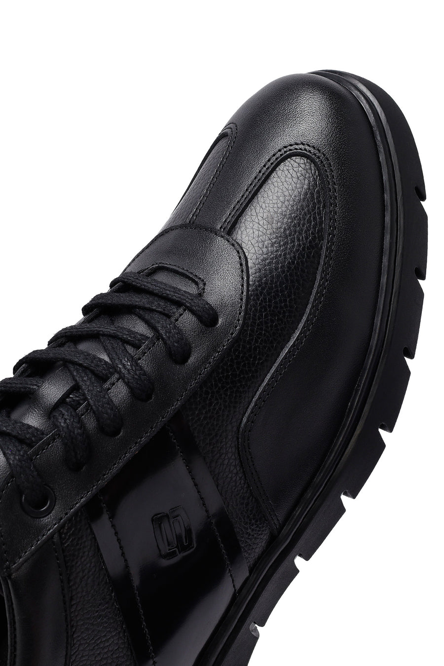 Erkek Siyah Bağcıklı Deri Casual Sneaker