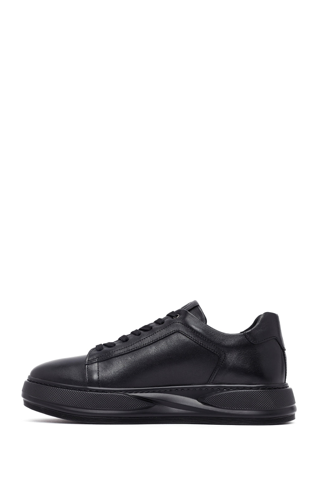 Erkek Siyah Bağcıklı Kalın Tabanlı Deri Sneaker