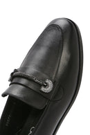 Kadın Siyah Tokalı Deri Maskülen Loafer | Derimod
