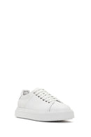 Erkek Beyaz Bağcıklı Kalın Tabanlı Deri Sneaker | Derimod