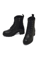 Woman Black Zip Closure Thick-Heeled Leather Boots | Derimod