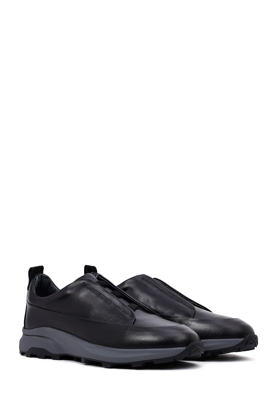 Men's Black Thick Sole Leather Casual Sneakers