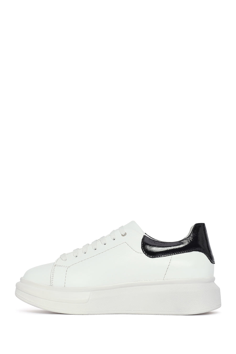 Kadın Beyaz Bağcıklı Kalın Tabanlı Deri Sneaker