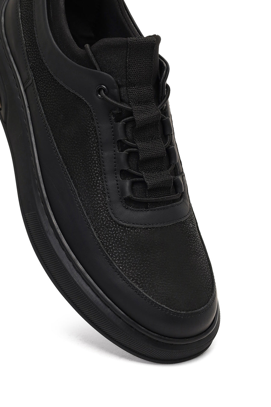 Erkek Siyah Bağcıklı Kalın Tabanlı Deri Sneaker