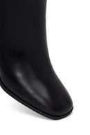 Woman Black Zip Closure Thick-Heeled Leather Boots | Derimod