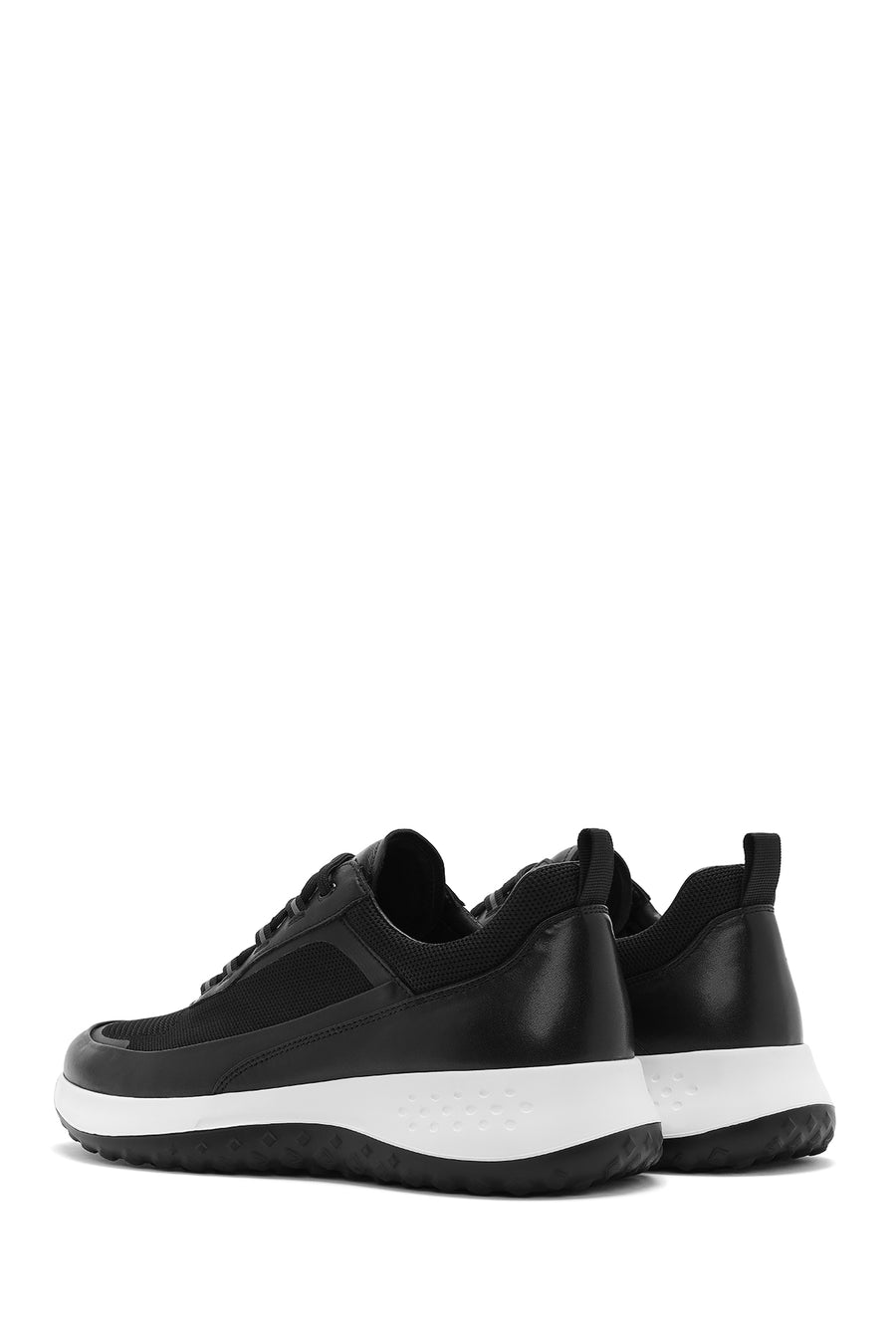Men's Black Lace-Up Thick Sole Sneaker