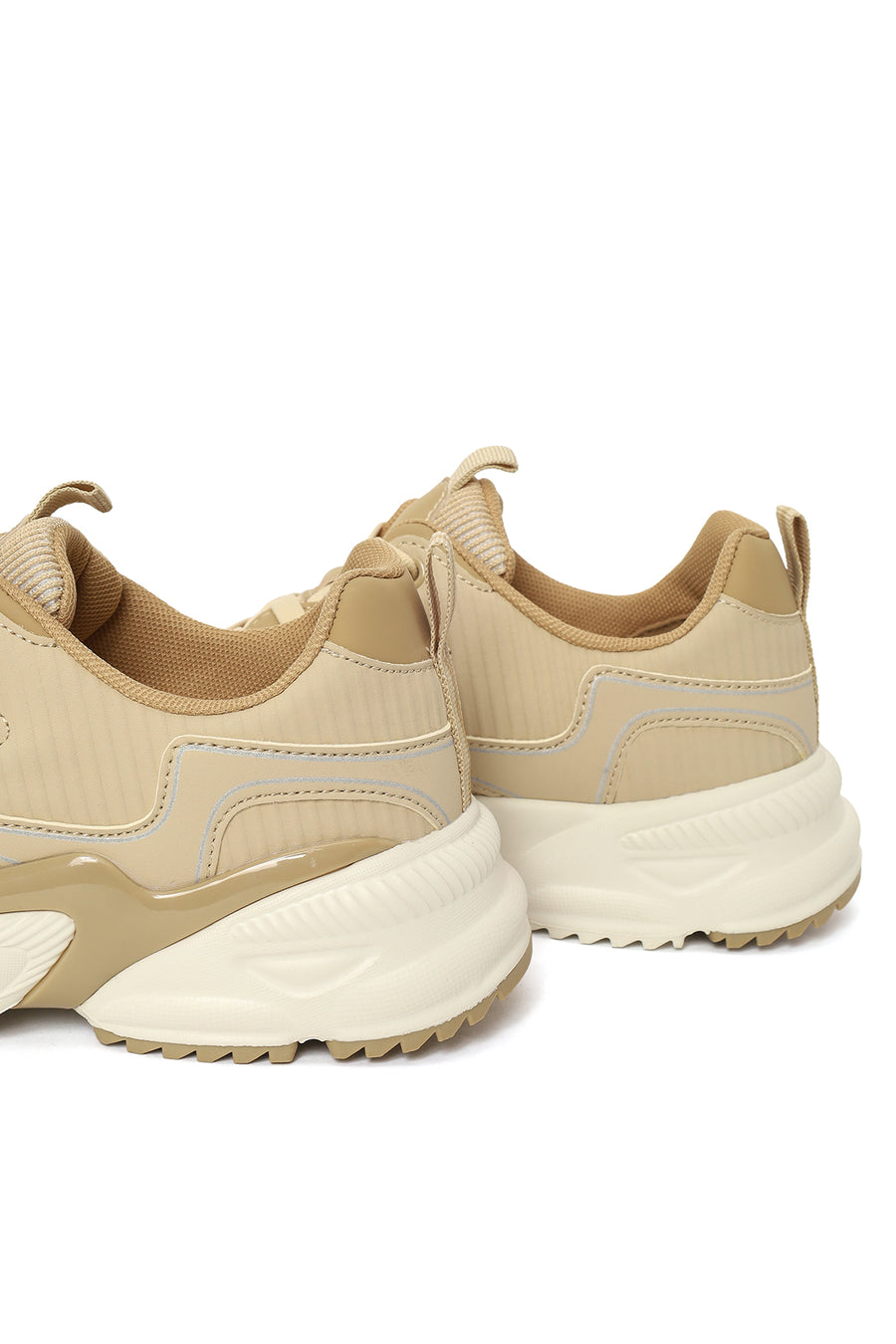 Kadın Bej Kalın Tabanlı Bağcıklı Sneaker