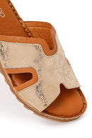 Woman Tan Leather Comfort Slipper | Derimod