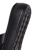 Woman Black Thick-Soled Leather Slipper | Derimod