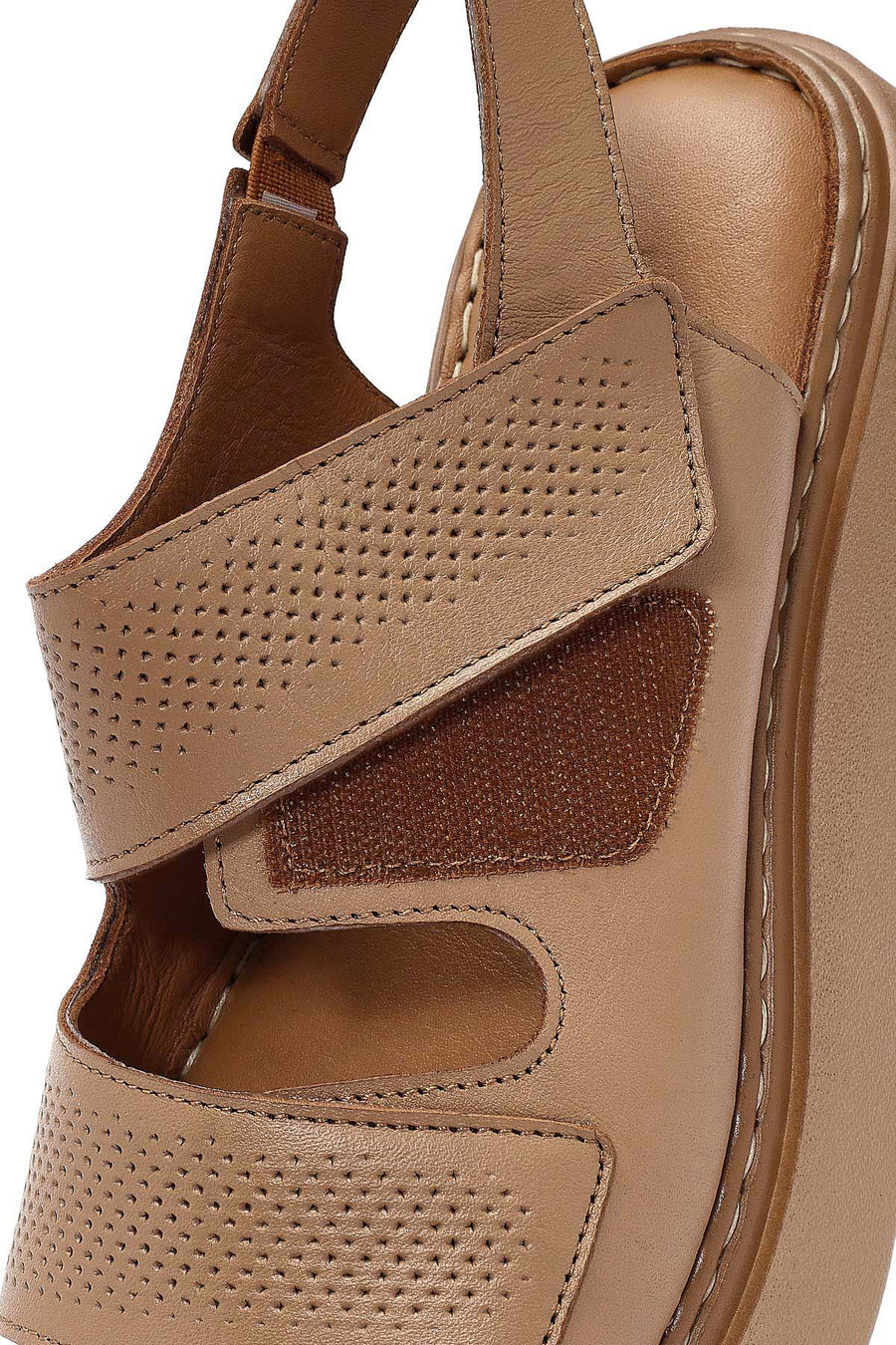 Kadın Camel Bantlı Kalın Tabanlı Deri Comfort Sandalet