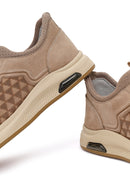 Erkek Vizon Bağcıklı Baskılı Nubuk Deri Sneaker | Derimod