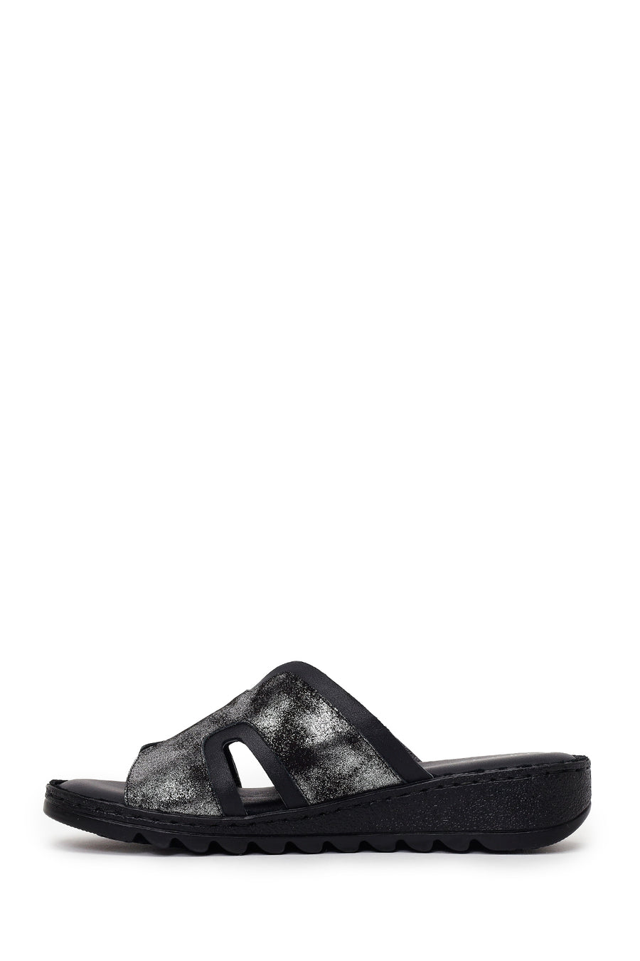 Woman Black Leather Comfort Slipper