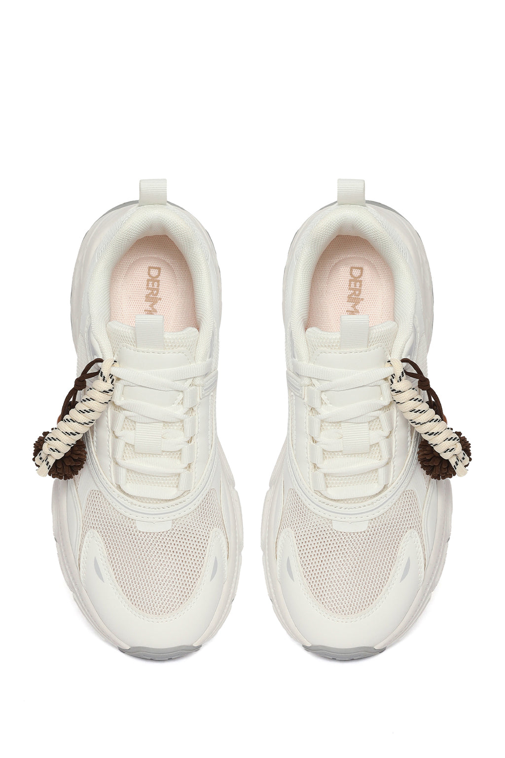 Kadın Beyaz Bağcıklı Kalın Tabanlı Charmlı Sneaker