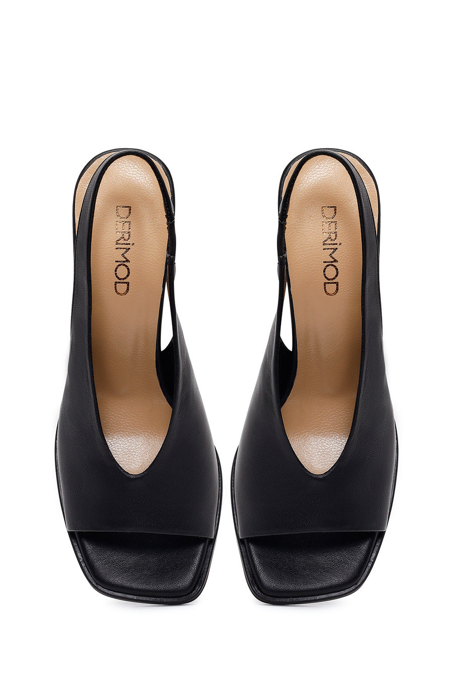 Woman Black Thick-Heeled Leather Sandal