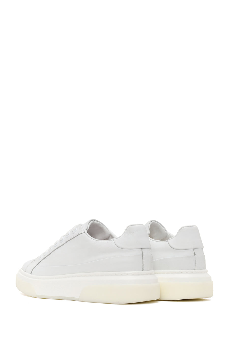 Male White Lace-Up Thick-Soled Leather Sneaker