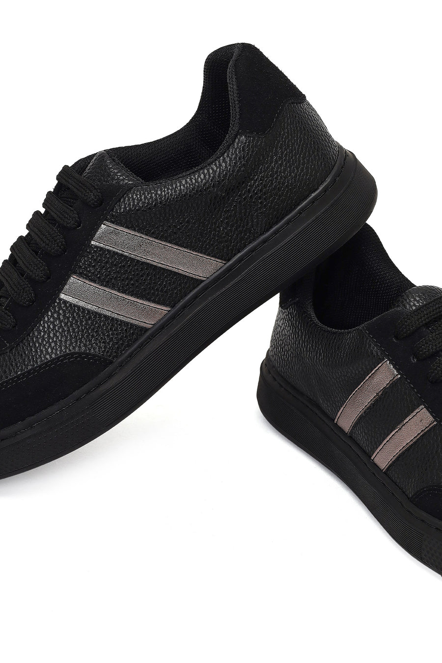 Kadın Siyah Bağcıklı Sneaker