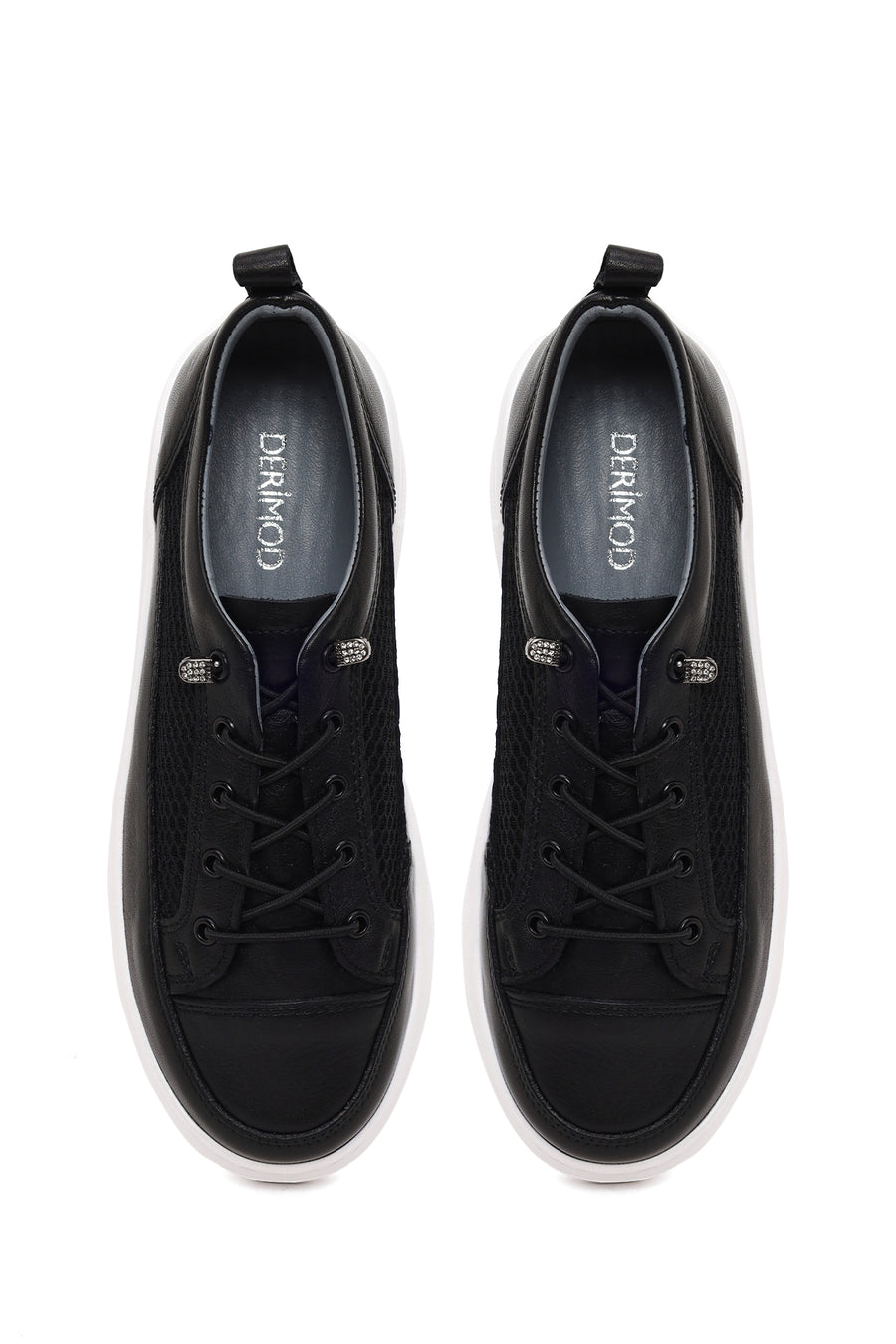 Woman Black Lace-Up Thick-Soled Leather Sneaker