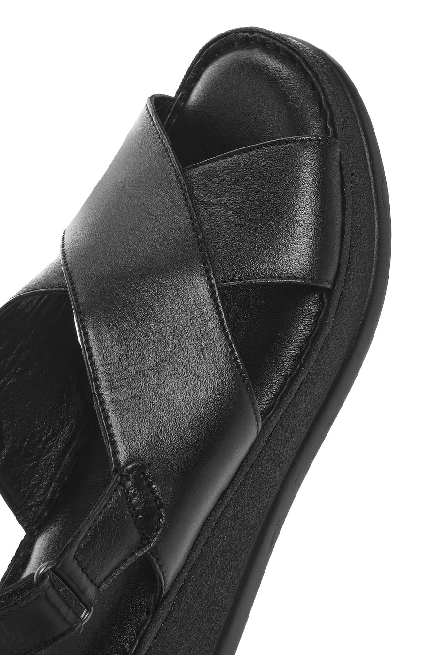 Kadın Siyah Bantlı Kalın Tabanlı Deri Comfort Sandalet
