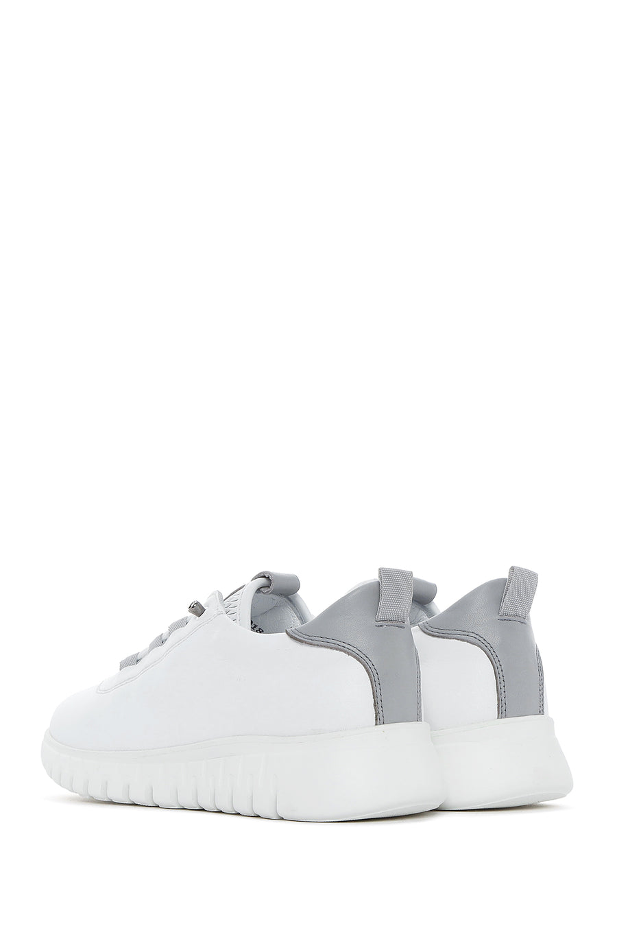 Kadın Beyaz Bağcıklı Deri Sneaker