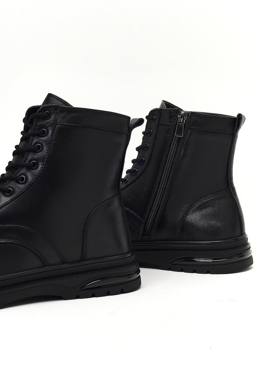 Men's Black Zippered Leather Boot