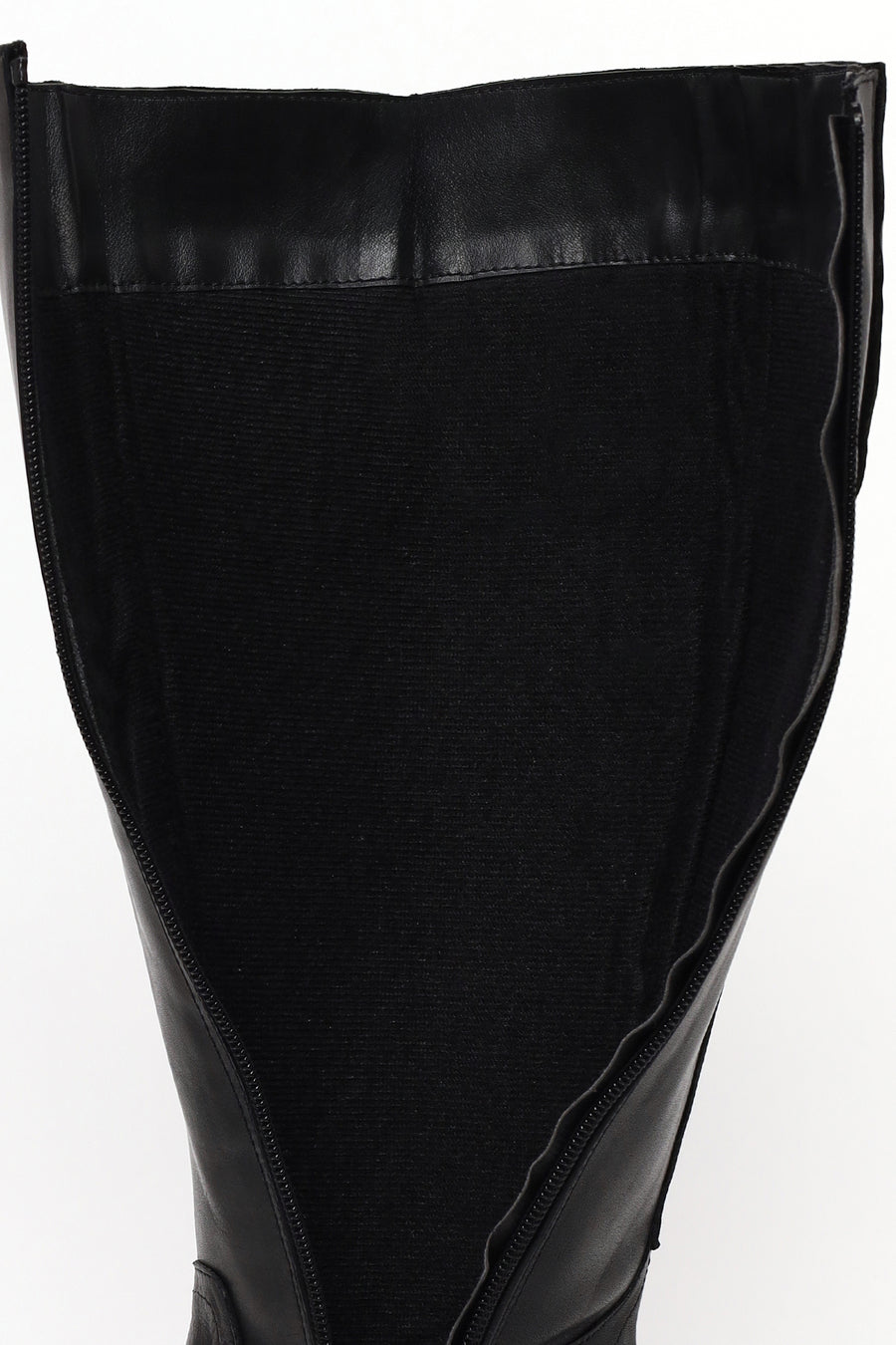 Woman Black Zip Closure Chunky Heeled Leather Boots
