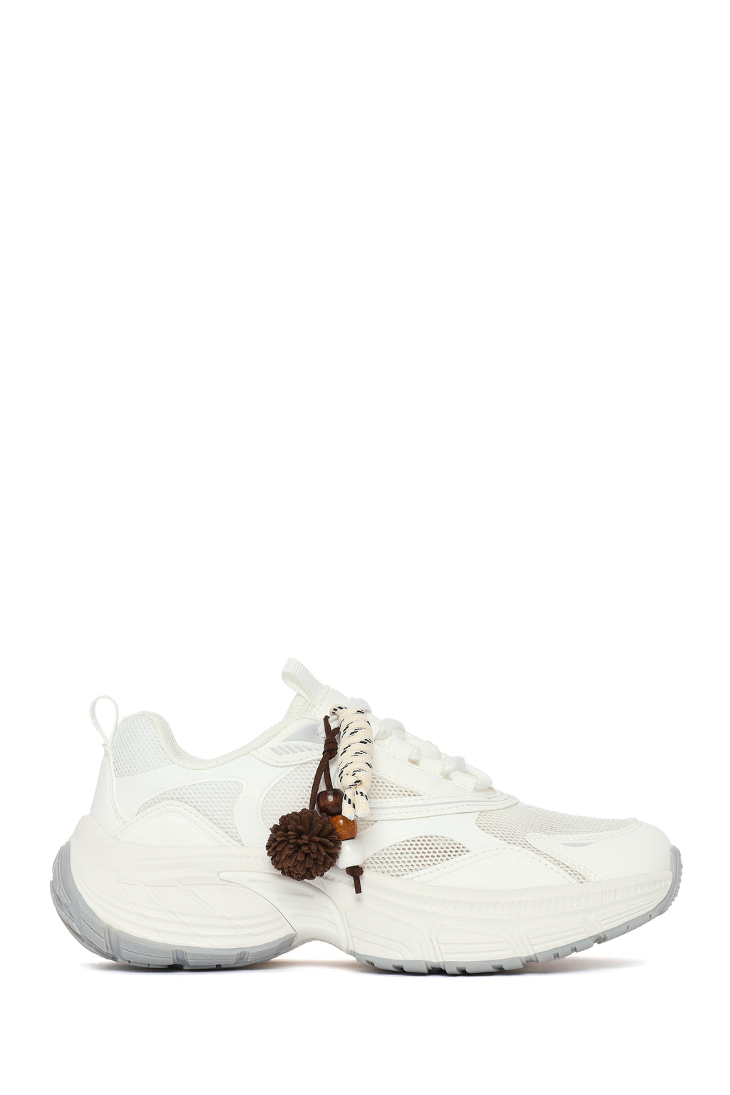 Kadın Beyaz Bağcıklı Kalın Tabanlı Charmlı Sneaker