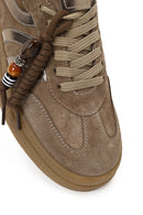 Kadın Bej Bağcıklı Charmlı Süet Deri Sneaker | Derimod