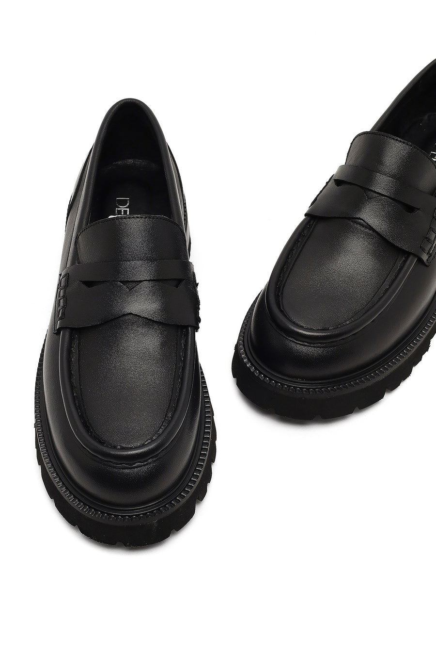 Kadın Siyah Kalın Tabanlı Deri Maskülen Loafer