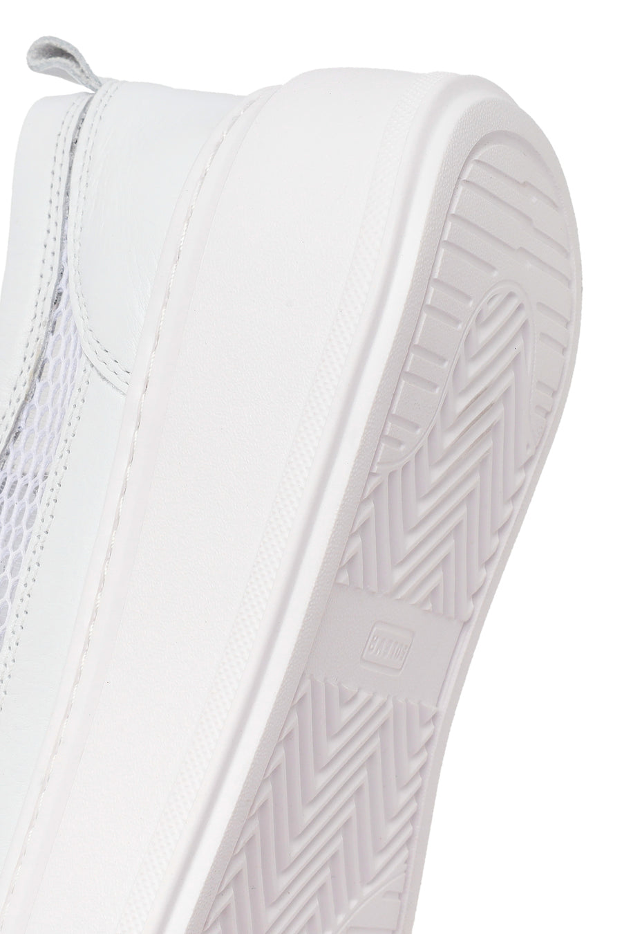 Kadın Beyaz Bağcıklı Kalın Tabanlı Deri Sneaker