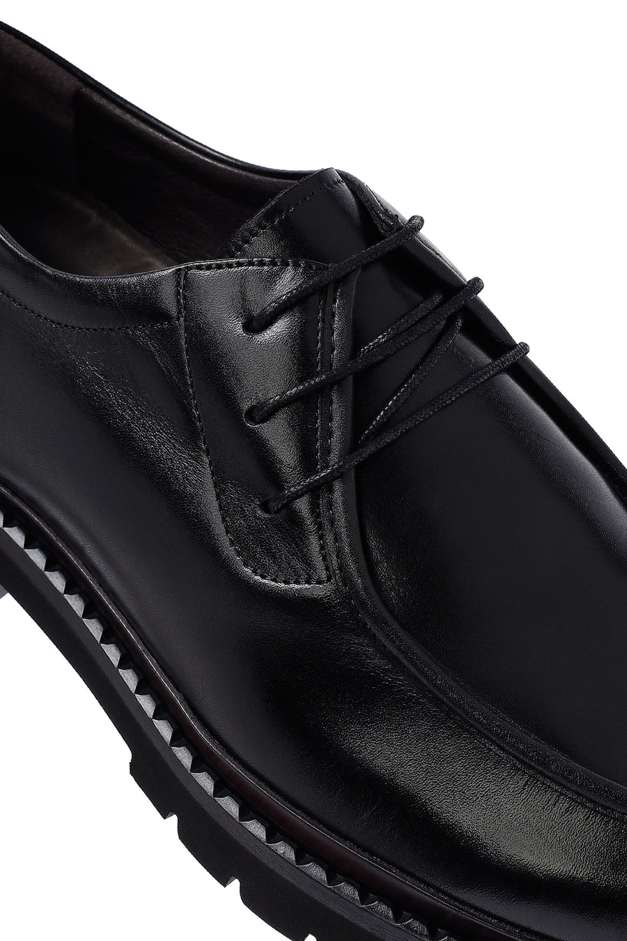Male Black Lace-Up Thick-Soled Leather Casual Shoes