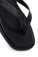Woman Black Leather Flip-Flops | Derimod