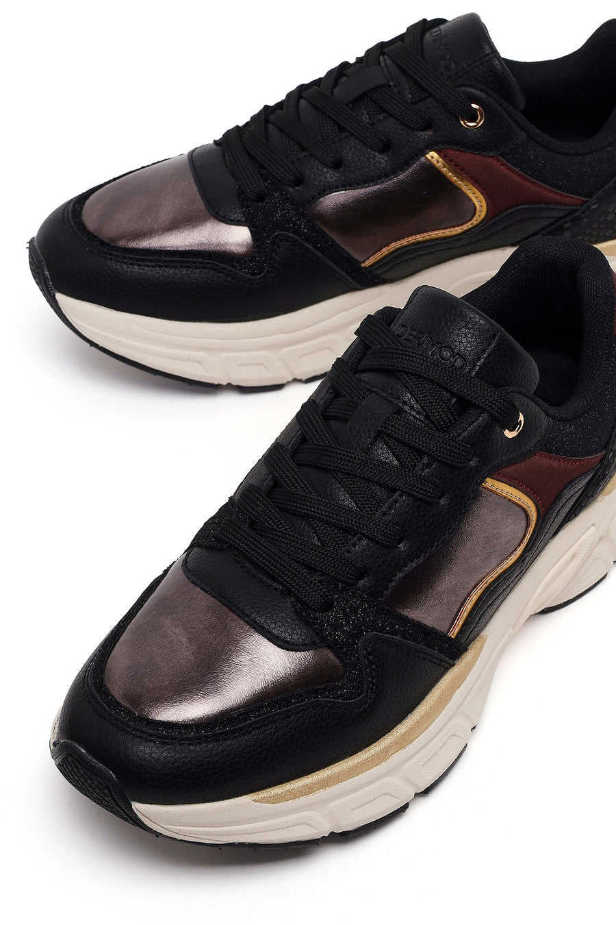 Kadın Siyah Bağcıklı Kalın Tabanlı Sneaker