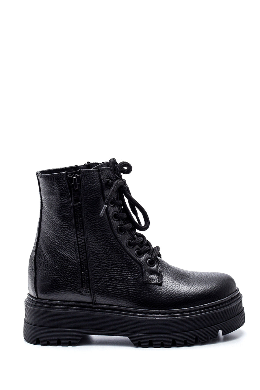 Women's Leather Thick Soled Boots 21WFD2003FT | Derimod