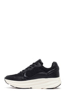 Kadın Siyah Bağcıklı Kalın Tabanlı Sneaker | Derimod
