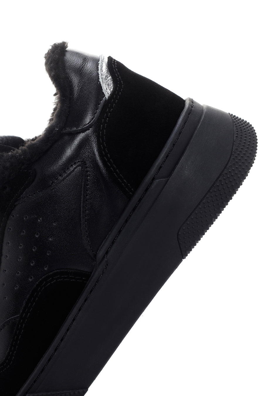Kadın Siyah Kalın Tabanlı Kürklü Deri Sneaker