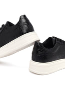 Erkek Siyah Kroko Bağcıklı Deri Sneaker | Derimod