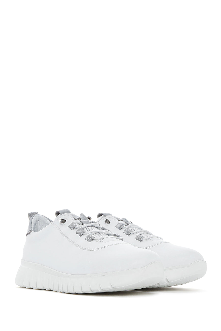 Kadın Beyaz Bağcıklı Deri Sneaker