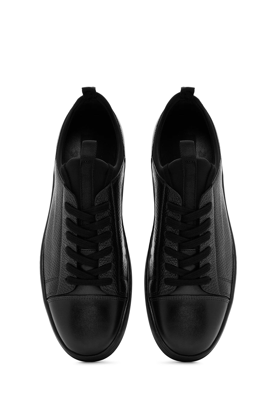 Erkek Siyah Bağcıklı Deri Casual Sneaker