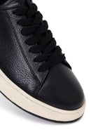 Erkek Siyah Bağcıklı Kalın Tabanlı Deri Sneaker | Derimod