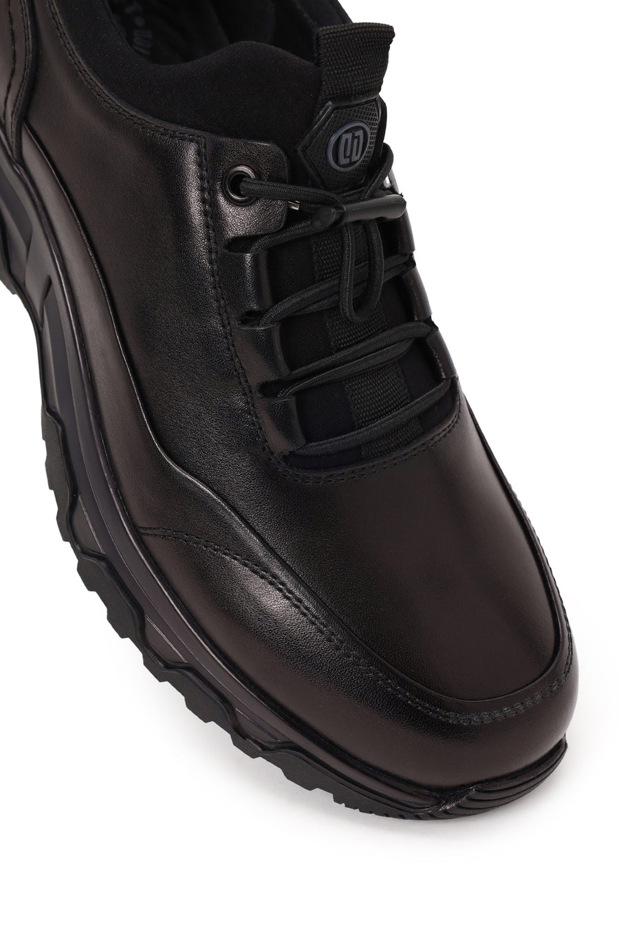 Derimod Fly Erkek Siyah Bağcıklı Kalın Tabanlı Deri Casual Sneaker
