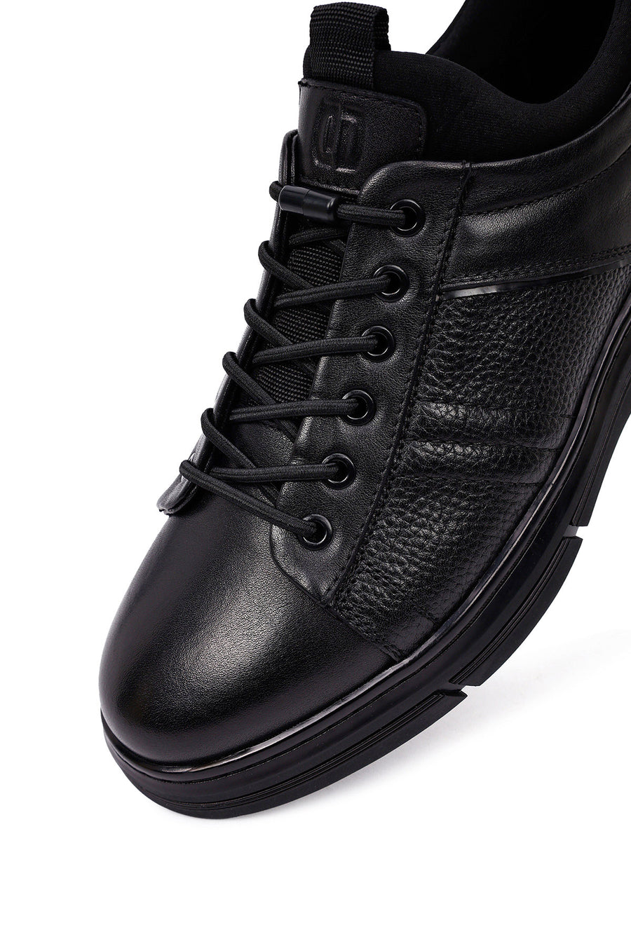 Erkek Siyah Bağcıklı Deri Casual Sneaker