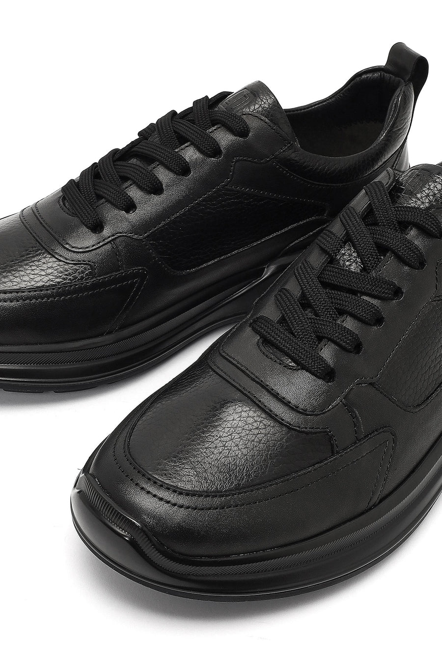 Erkek Siyah Bağcıklı Deri Sneaker