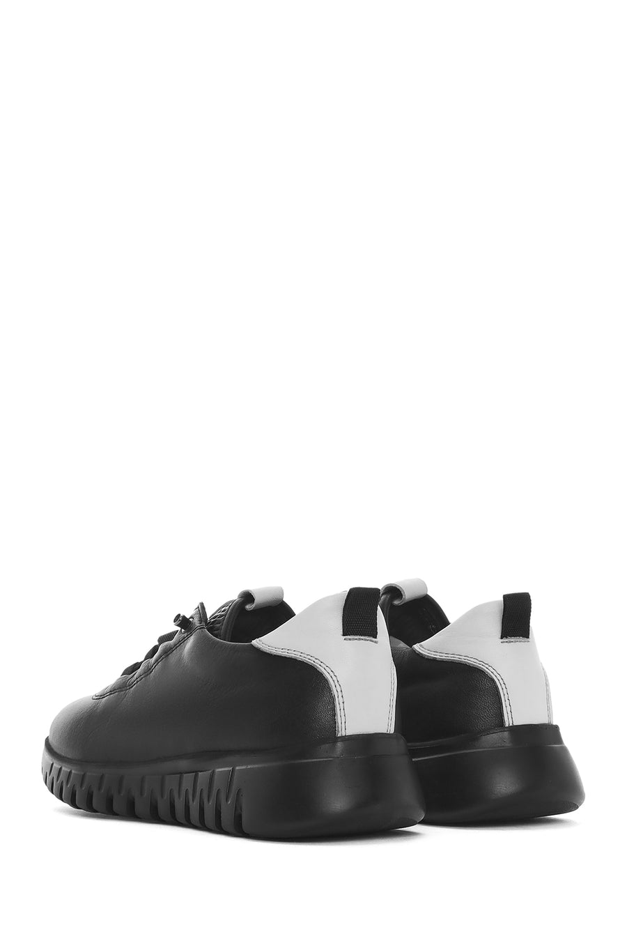 Kadın Siyah Bağcıklı Deri Sneaker