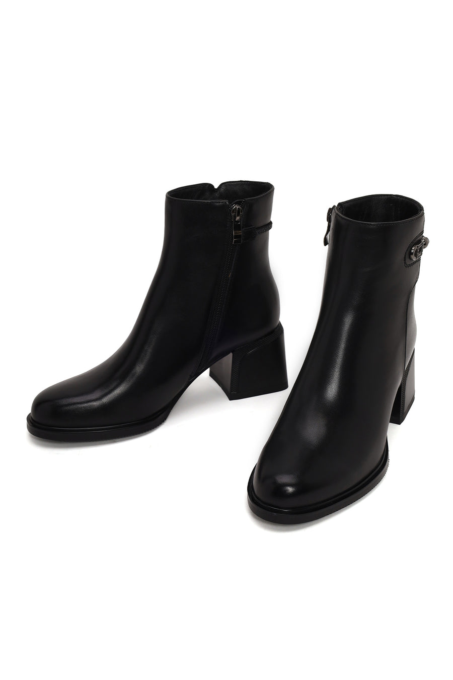 Woman Black Zip Closure Thick-Heeled Leather Boots